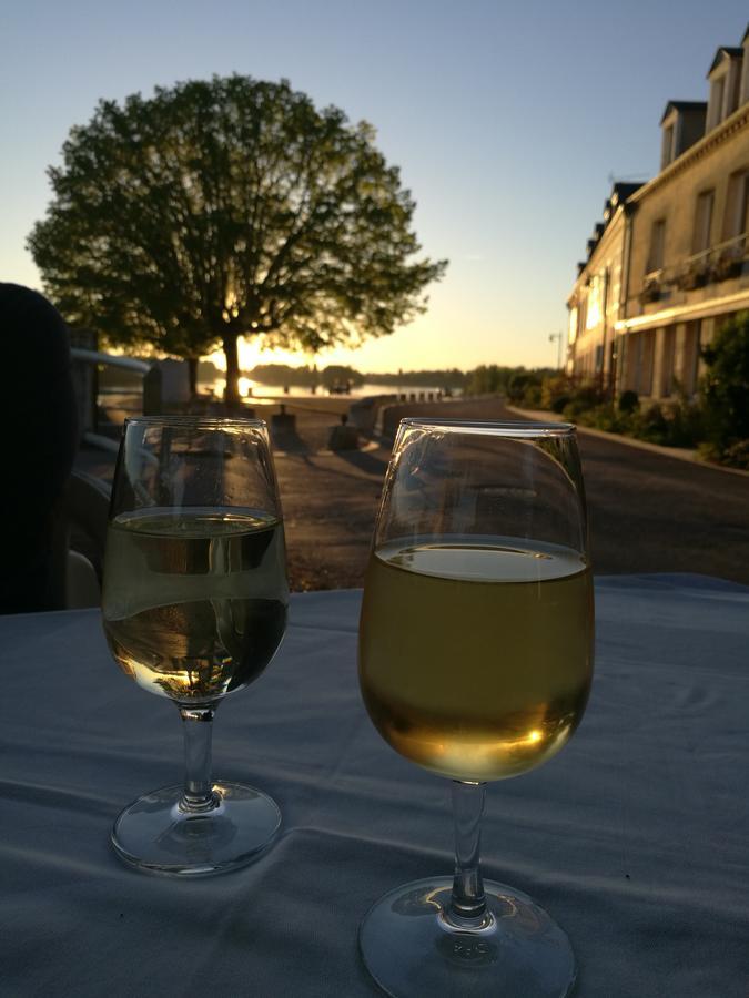 海滨公寓酒店 Combleux 外观 照片